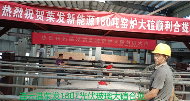 成年人免费看片